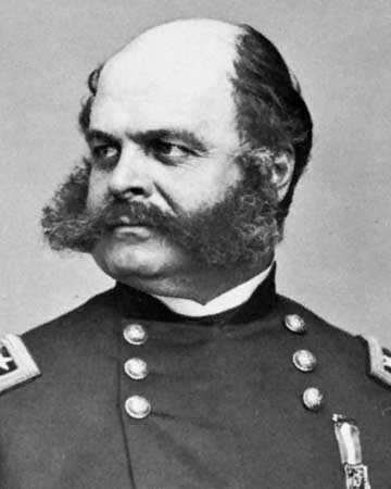 http://www.thelatinlibrary.com/chron/civilwarpics/burnside.jpg